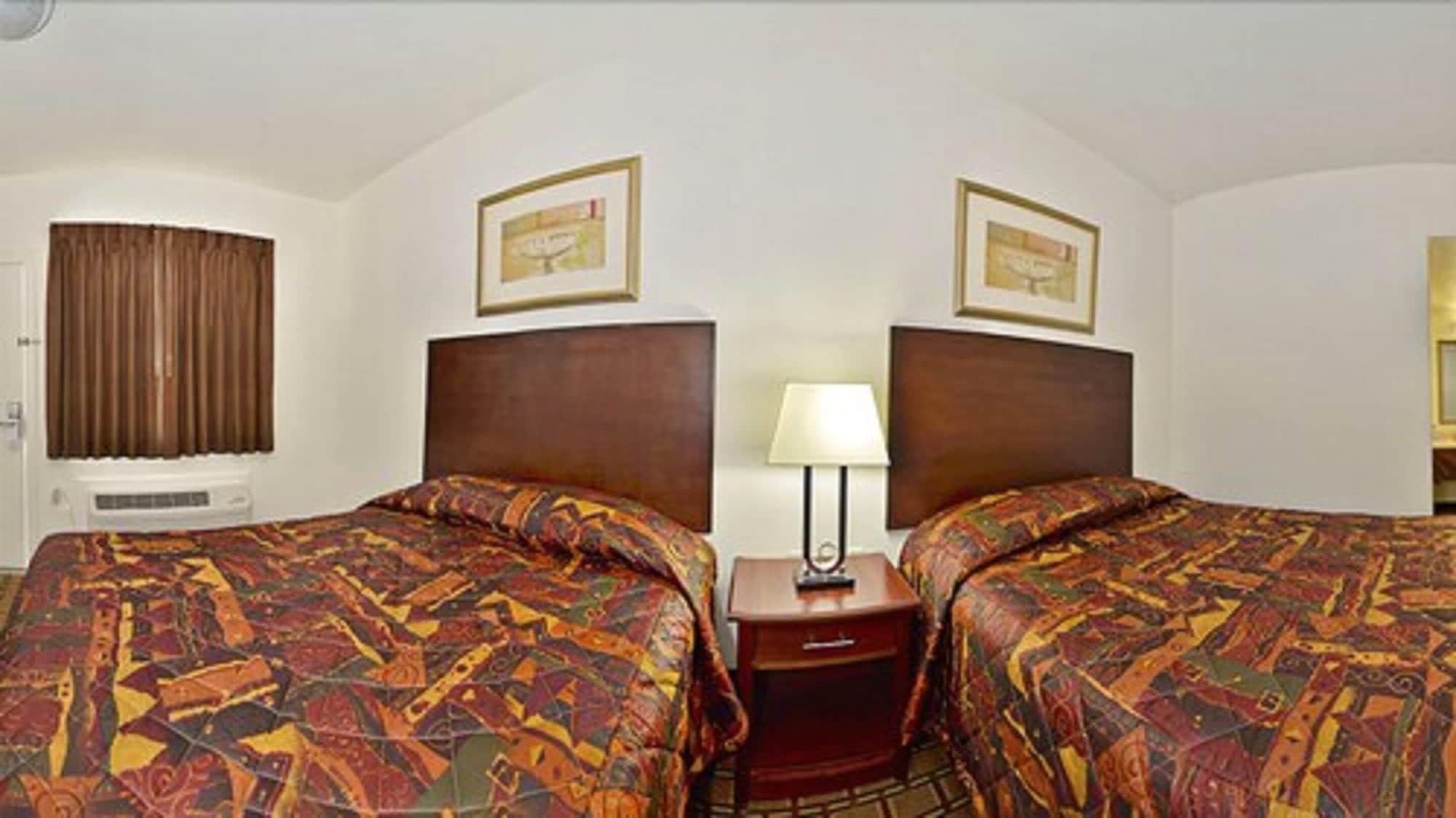 Baymont By Wyndham Ridgecrest Motel Buitenkant foto